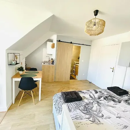 Hyper Centre Ideal Aeroport